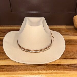 Cowboy hat